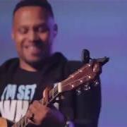 Il testo YOU'RE DOING IT ALL AGAIN (FEAT. NICOLE HARRIS) di TODD DULANEY è presente anche nell'album To africa with love (live) (2019)