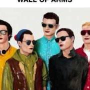 Il testo BAG OF BONES dei THE MACCABEES è presente anche nell'album Wall of arms (2009)