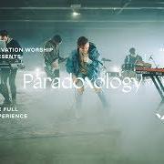 Il testo PARADOXOLOGY di ELEVATION WORSHIP è presente anche nell'album Paradoxology (2019)