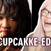 Il testo TYPO di CUPCAKKE è presente anche nell'album Eden (2018)