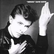 Il testo LOOK BACK IN ANGER di DAVID BOWIE è presente anche nell'album Heroes (1977)