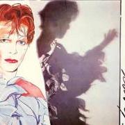 Il testo SCARY MONSTERS (AND SUPER CREEPS) di DAVID BOWIE è presente anche nell'album Scary monsters (1980)