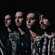 Il testo PLAY YOUR GAMES dei GRETA VAN FLEET è presente anche nell'album Palace for the people (2026)