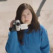 Il testo CHRISTINE di LUCY DACUS è presente anche nell'album Home video (2021)