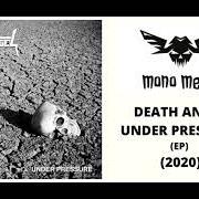 Il testo UNDER PRESSURE dei DEATH ANGEL è presente anche nell'album Under pressure (2020)