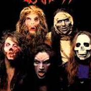 Il testo FAMILY VAULT dei DEATH SS è presente anche nell'album Heavy demons (1991)
