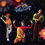 Il testo GROOVE IS IN THE HEART di DEEE-LITE è presente anche nell'album World clique (1990)