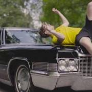 Il testo PICKYOURPHONEUP di JACK HARLOW è presente anche nell'album Loose (2018)