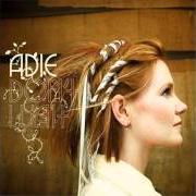 Il testo BROKEN di ADIE è presente anche nell'album Don't wait (2006)