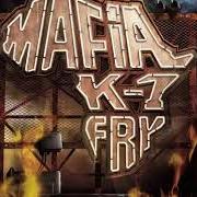 Il testo EN BAS DES TOURS dei MAFIA K'1 FRY è presente anche nell'album La cerise sur le ghetto (2003)