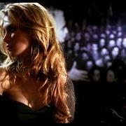 Il testo THIS IS NOT ME di DELTA GOODREM è presente anche nell'album Innocent eyes (2003)