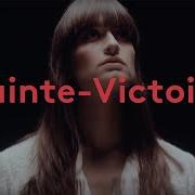 Il testo COMME TOI di CLARA LUCIANI è presente anche nell'album Sainte victoire (2018)