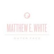 Il testo SIGNATURE MOVE di MATTHEW E. WHITE è presente anche nell'album Outer face (2013)