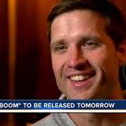 Il testo YOU BROKE UP WITH ME di WALKER HAYES è presente anche nell'album Boom. (2017)