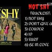 Il testo SURF di ITZY è presente anche nell'album Not shy (2020)