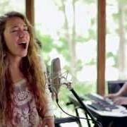 Il testo MY REVIVAL di LAUREN DAIGLE è presente anche nell'album How can it be (2015)