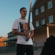 Il testo CRACK di SLOWTHAI è presente anche nell'album Nothing great about britain (2019)