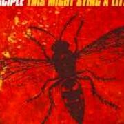 Il testo FURTHERMORE dei DISCIPLE è presente anche nell'album This might sting a little (1999)