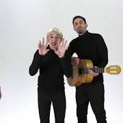 Il testo 22.11.2013 di MADAME MONSIEUR è presente anche nell'album Vu d'ici (2018)