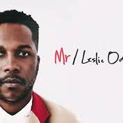 Il testo LOOK FOR THE SILVER LINING di LESLIE ODOM JR. è presente anche nell'album Leslie odom jr. (2016)