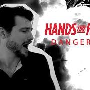 Il testo WIRED di HANDS LIKE HOUSES è presente anche nell'album Hands like houses (2020)
