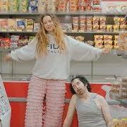 Il testo INSIDE VOICES di MALLRAT è presente anche nell'album Uninvited (2016)