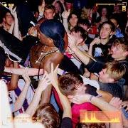 Il testo HOLD YOU BACK di MASTER PEACE è presente anche nell'album Public display of affection (2021)