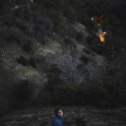 Il testo BLACK FLOWERS di KEVIN MORBY è presente anche nell'album Singing saw (2016)