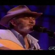 Il testo I'LL BE FAITHFUL TO YOU di DON WILLIAMS è presente anche nell'album Cafe carolina (1984)