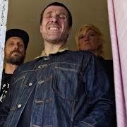 Il testo ELOCUTION di SLEAFORD MODS è presente anche nell'album Spare ribs (2021)