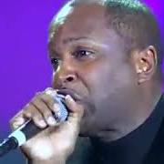 Il testo INTRO di DONNIE MCCLURKIN è presente anche nell'album Live in london and more... (2000)