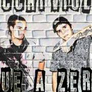 Il testo NON C'È PROBLEMA di OCCHI VIOLA è presente anche nell'album Due a zero (2012)