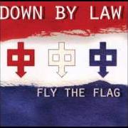 Il testo MAN ON THE STREET dei DOWN BY LAW è presente anche nell'album Fly the flag (1999)