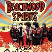 Il testo WATERY MOONLIGHT di BEACHWOOD SPARKS è presente anche nell'album Desert skies (2013)