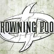 Il testo LET THE SIN BEGIN dei DROWNING POOL è presente anche nell'album Drowning pool (2010)