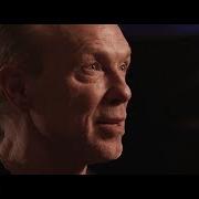 Il testo I AM THE PAST di GARY KEMP è presente anche nell'album Insolo (2021)