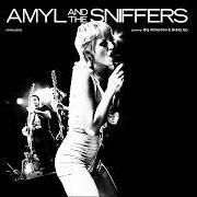 Il testo GACKED ON ANGER di AMYL AND THE SNIFFERS è presente anche nell'album Amyl and the sniffers (2019)