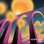 Il testo KARA TOPRAK di ALTIN GÜN è presente anche nell'album Yol (2021)