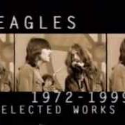 Il testo DIRTY LAUNDRY degli EAGLES è presente anche nell'album Selected works: 1972-1999