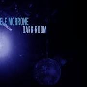 Il testo DRINK ME di MICHELE MORRONE è presente anche nell'album Dark room (2020)