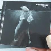 Il testo SCHWARZE WITWE degli EISBRECHER è presente anche nell'album Ewiges eis - 15 jahre eisbrecher (2018)