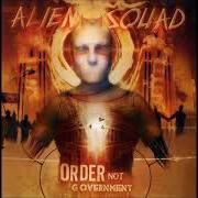 Il testo BLACK OIL - RED SOIL di ALIEN SQUAD è presente anche nell'album Order not government (2005)