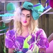 Il testo MY ADDRESS IS HOLLYWOOD di ADORE DELANO è presente anche nell'album Till death do us party (2014)