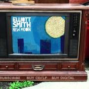Il testo FIRST TIMER di ELLIOTT SMITH è presente anche nell'album New moon (2007)