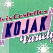 Il testo POURING WATER ON A DROWNING MAN di ELVIS COSTELLO è presente anche nell'album Kojak variety (1995)