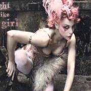 Il testo GASLIGHT di EMILIE AUTUMN è presente anche nell'album Fight like a girl (2012)