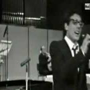 Il testo GLI ZINGARI di ENZO JANNACCI è presente anche nell'album La mia gente (1970)