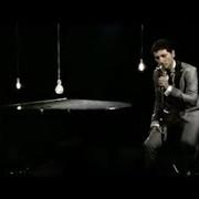 Il testo BIANCO LUNA di AARON è presente anche nell'album Universale (2023)