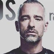 Il testo UNA VITA NUOVA di EROS RAMAZZOTTI è presente anche nell'album Vita ce n'è (2018)