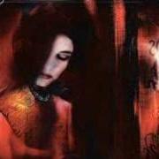 Il testo BRIDE OF THE CRIMSON SEA degli ETERNAL TEARS OF SORROW è presente anche nell'album Chaotic beauty (2000)